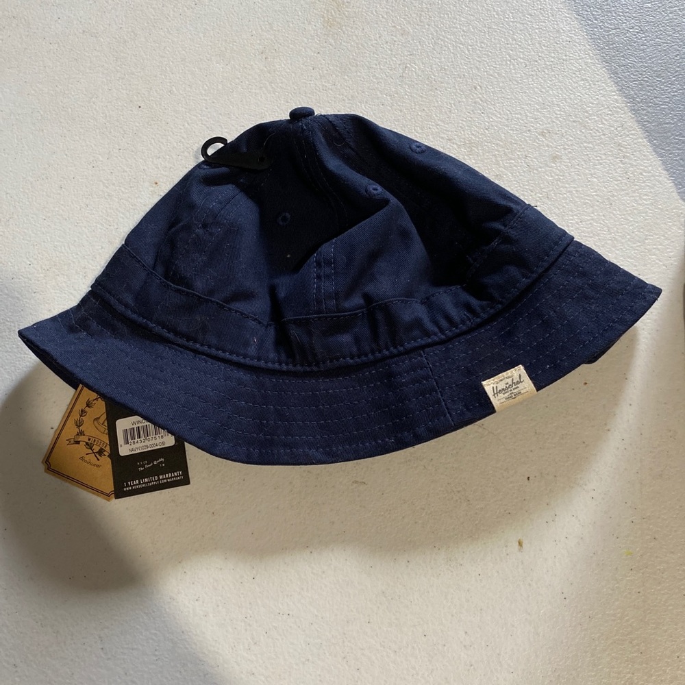 Brand New Hershel Bucket Hat Classic Logo Tab